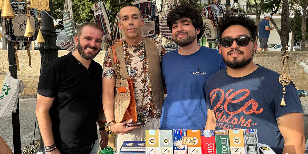 Inaugurado el Mercadillo de Verano que la Plaza del Castillo acoge hasta este sábado