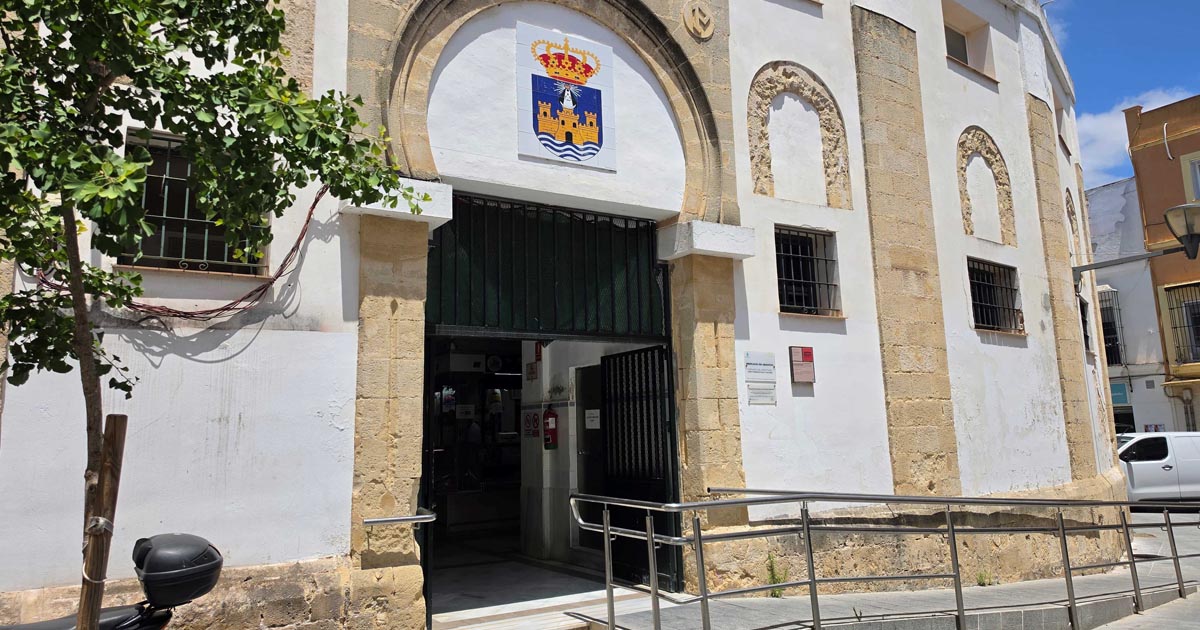 El Mercado de Abastos será sometido a una desratización