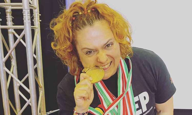 La portuense Mila Cuevas, campeona de Europa de Powerlifting