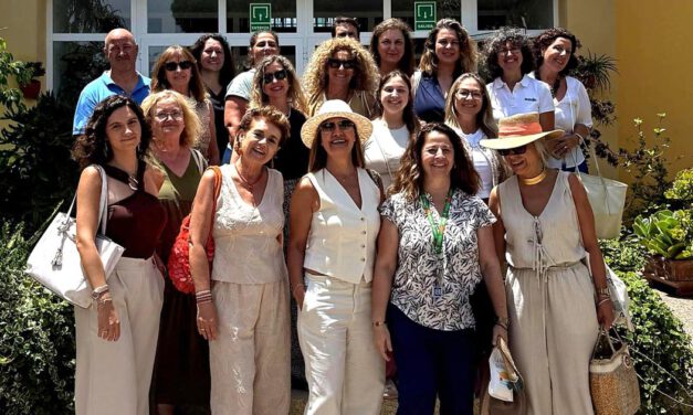 La floricultura y el liderazgo femenino cierran un año de encuentros de Mujernova