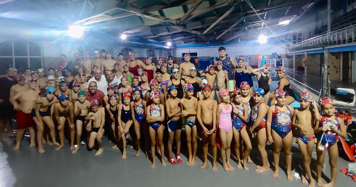 El Club Natación Portuense arranca temporada con un 30% más de nadadores