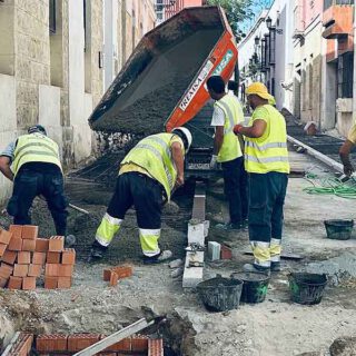La construcción del itinerario entre el casco bodeguero y la zona peatonal, al 20% de su ejecución