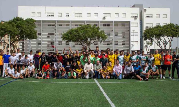 NNGG recoge 250 kilos de alimentos en su torneo solidario en El Juncal