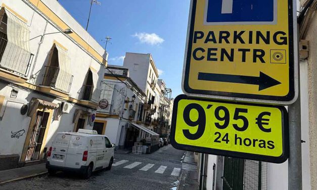 IU denuncia que aparcar en la Plaza Peral cuesta ya 10 euros