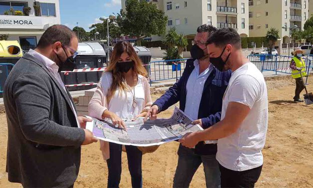 En marcha las obras de construcción del aparcamiento de 53 plazas en el C.C. Vistahermosa
