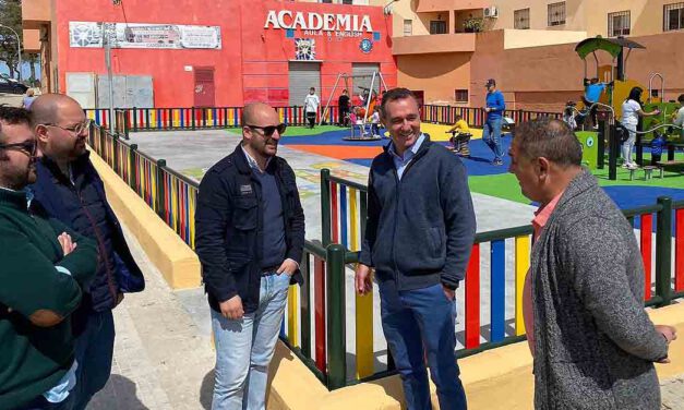 Beardo inaugura el Parque Infantil de la Plaza del Zodiaco en La Florida