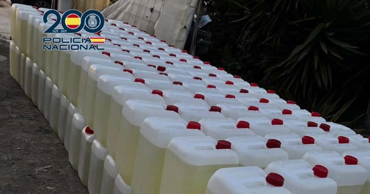 Intervenidos más de 24.000 litros de gasolina destinados al “petaqueo” en el río Guadalete