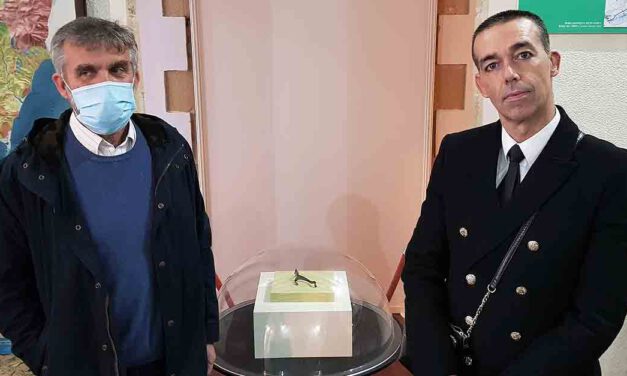 Nueva Pieza del Mes, una espuela de hierro forjado de los siglos XIII - XIV