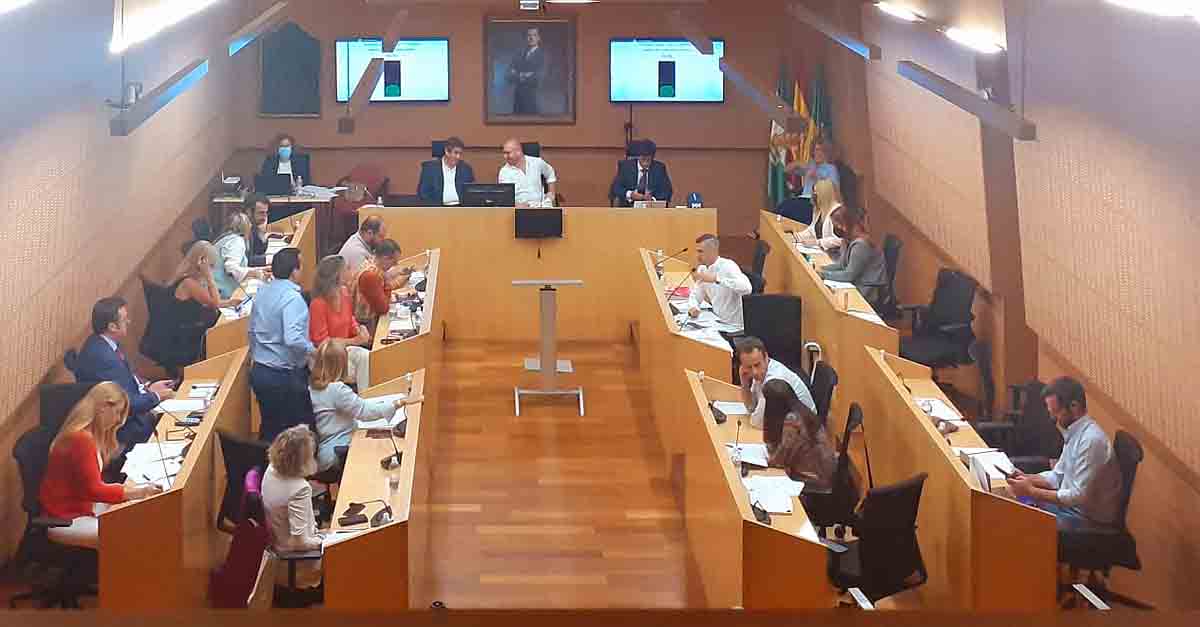 PSOE, Adelante y UP se oponen a instar al Gobierno Central a que responda lo antes posible al borrador del Presupuesto municipal