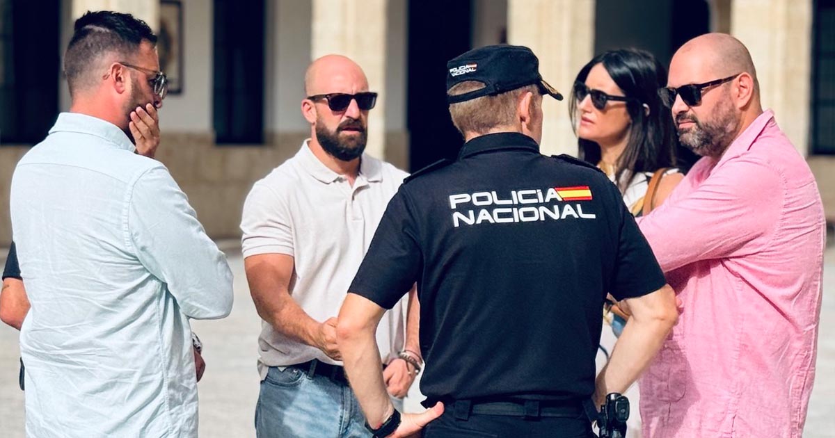 Casi 700 aspirantes concurren a las oposiciones para doce plazas de Policía Local en El Puerto