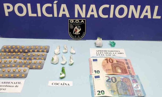 Detenido en El Puerto un hombre de 31 años vendiendo papelinas de cocaína en un pub