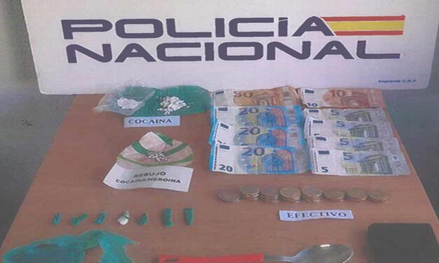 Desmantelado en El Puerto un punto de venta de droga con seis menores dentro