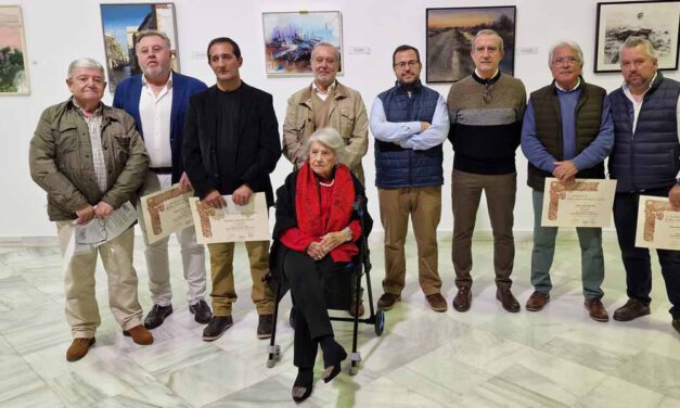 El Centro Cultural Alfonso X acoge la exposición de las obras presentadas al certamen de pintura "Eduardo Ruiz - Golluri"