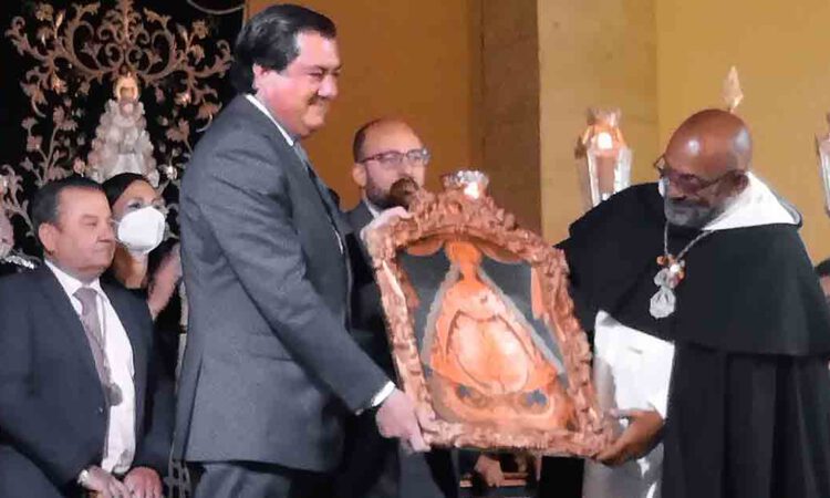 Celebrado el XLIX Pregón en Honor a la Virgen del Rocío de El Puerto