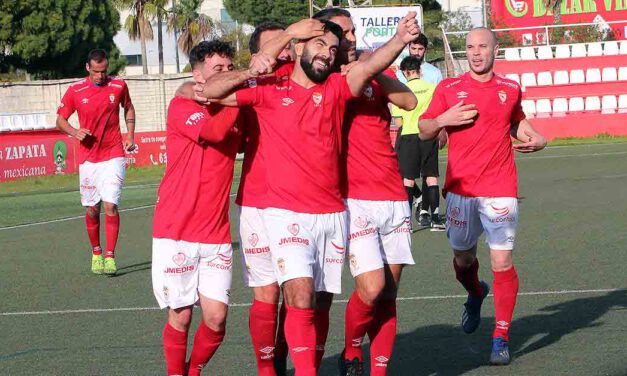 El Racing Portuense da un golpe en la mesa ante un rival directo