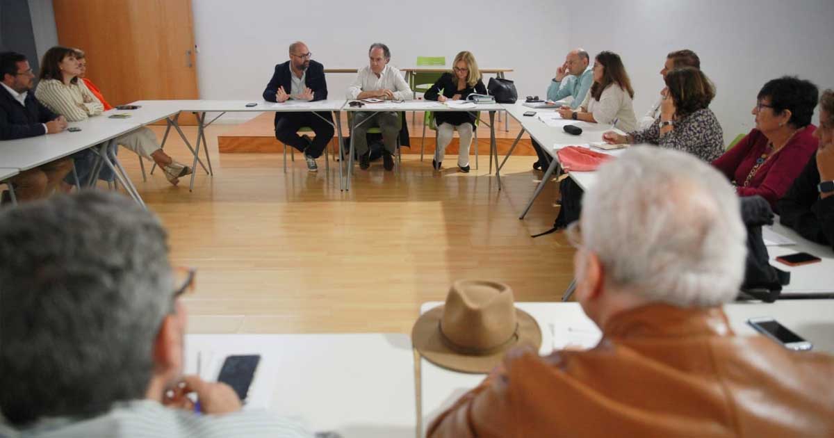 El Ayuntamiento abre comisiones de servicio para cubrir nuevos puestos tras la modificación de la RPT