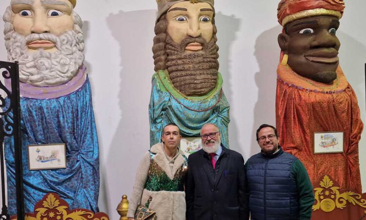 El Centro Cultural Alfonso X acoge una exposición que recorre 25 años de la sucesión de Ángel Martínez