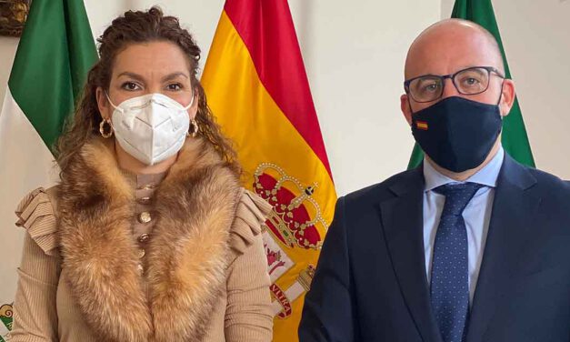 Beardo recibe a Esther Serrano, nueva directora del centro penitenciario Puerto III