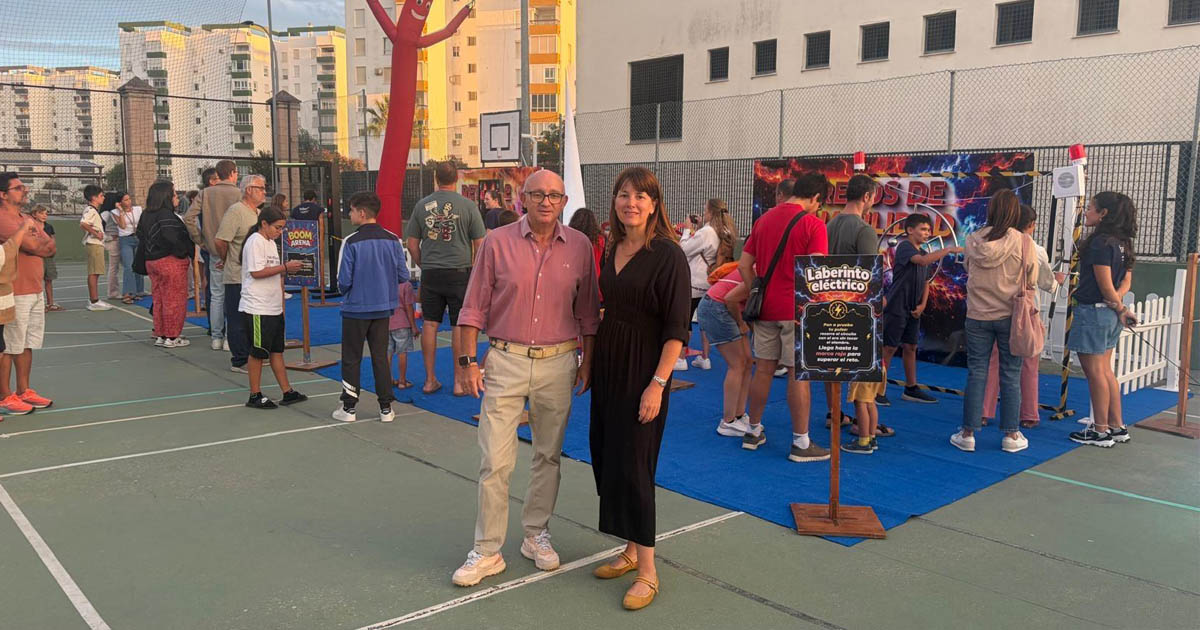‘Noche de Retos’ arranca en Valdelagrana con pruebas, desafíos y premios para los jóvenes