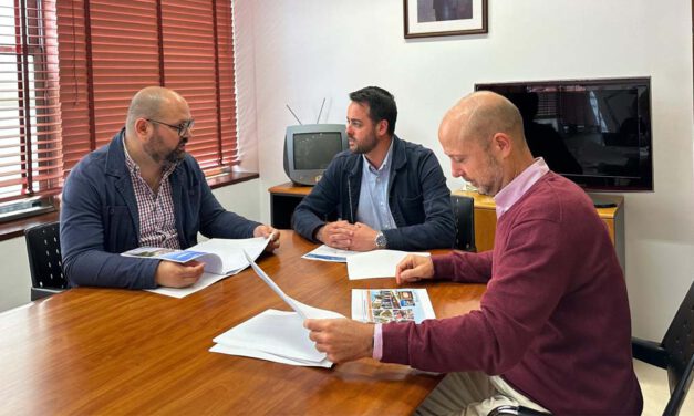 El Puerto Global impulsa un contrato para garantizar un suministro eléctrico sostenible y eficiente