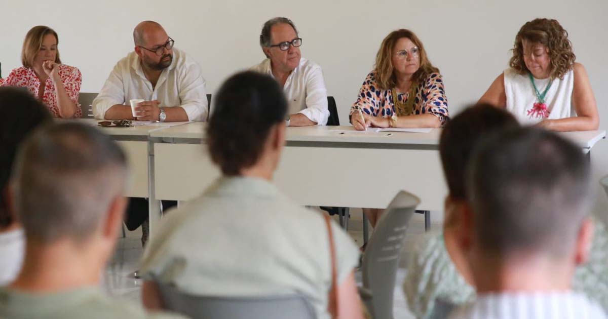 El Ayuntamiento aprueba nuevas bolsas de empleo para reforzar los servicios municipales