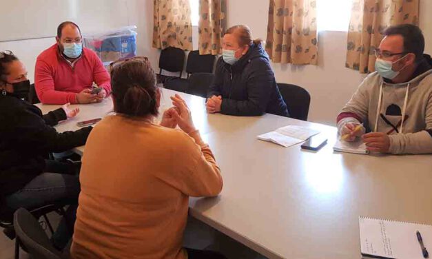 La AAVV “El Castillo” y Participación Ciudadana trabajan en la mejora del Doña Blanca