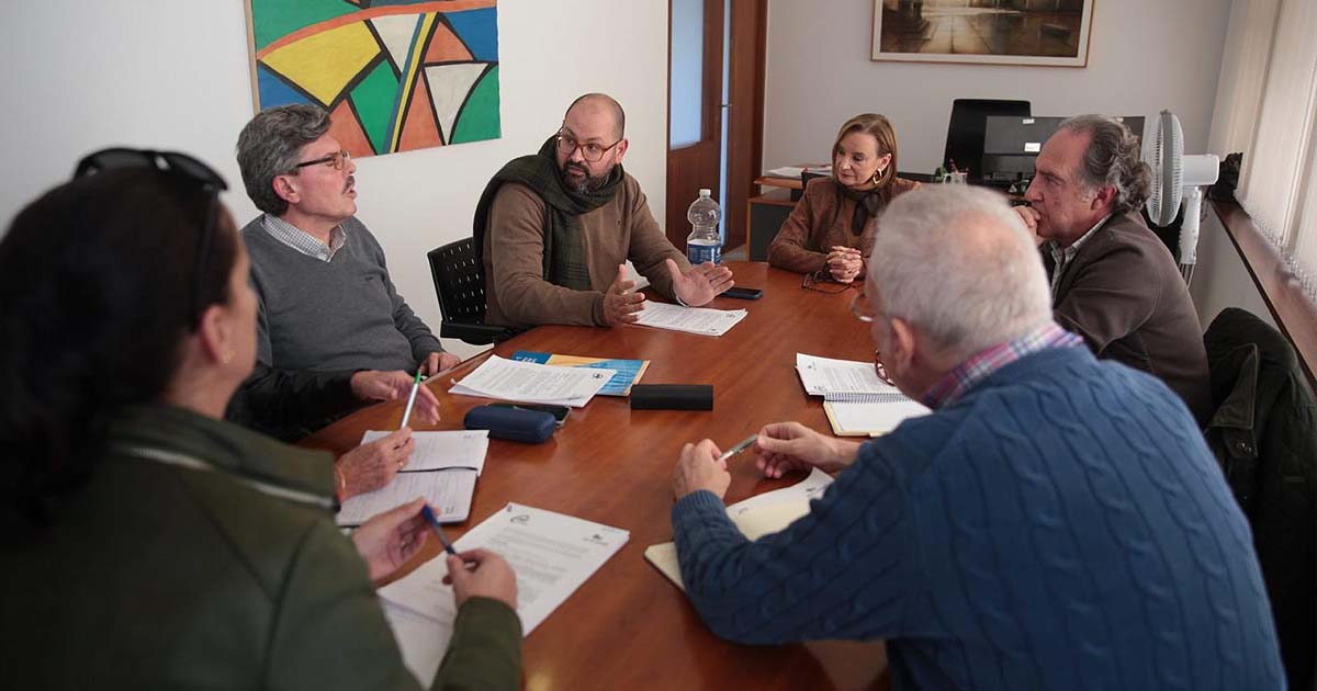 El Ayuntamiento de El Puerto adjudica el contrato de vestuario para el personal municipal operativo