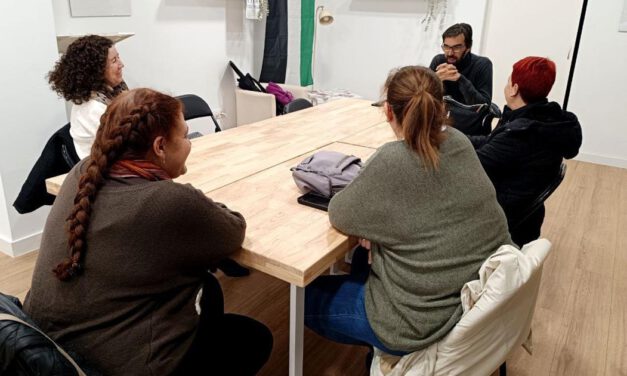 Izquierda Unida reacciona a la municipalización de la Ayuda a Domicilio y anuncia seguimiento del proceso