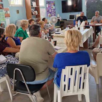 Ayuntamiento y vecinos de Los Milagros hacen balance de los avances en la reforma integral de la barriada