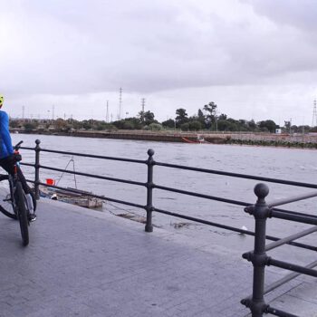 Máxima atención al Guadalete ante la pleamar de la tarde en El Puerto