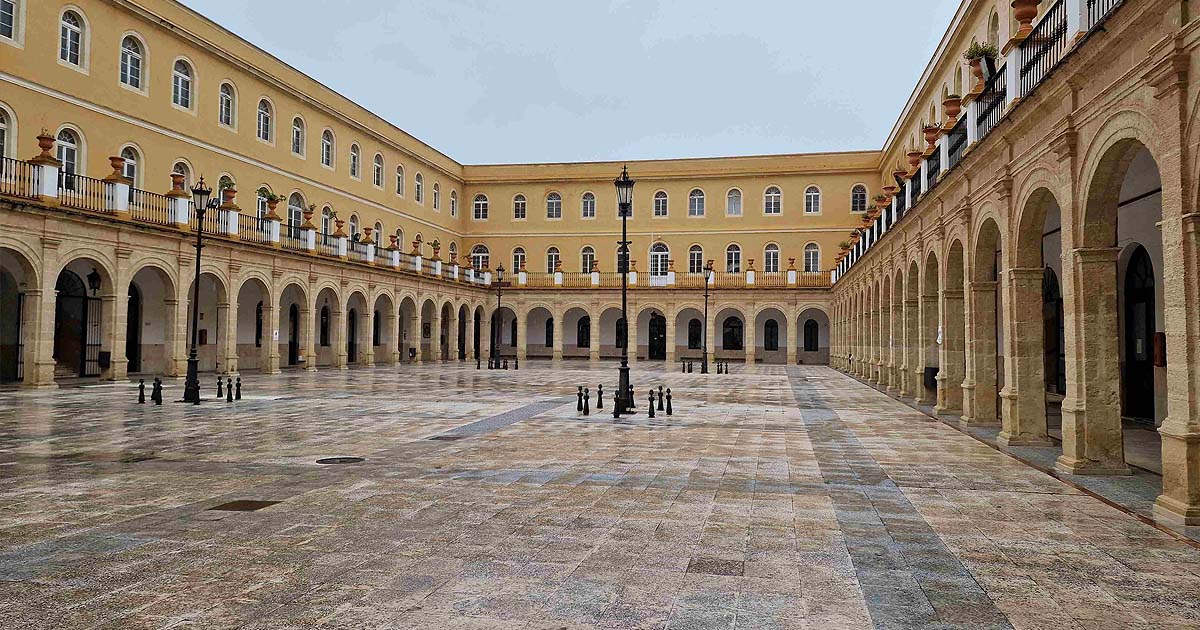 El Ayuntamiento impulsa la formación juvenil con un nuevo convenio de prácticas en la Ciudad Deportiva