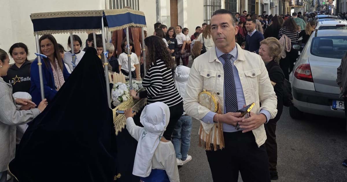 La procesión escolar de La Salle reúne a 120 alumnos de Infantil en un recorrido por el centro