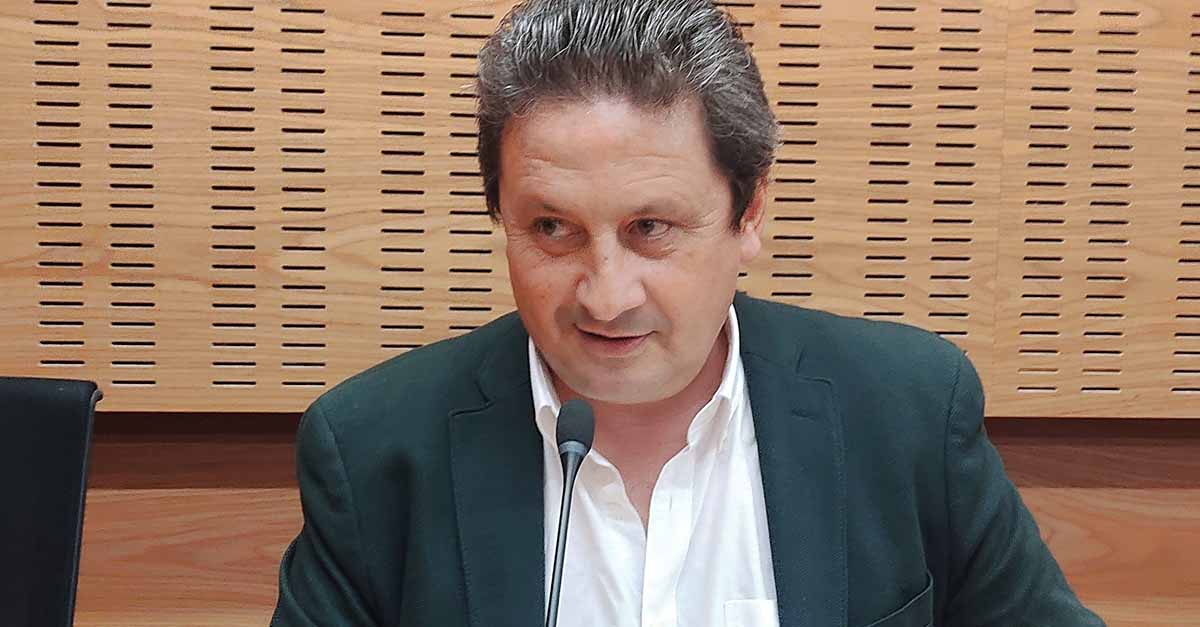 Vox El Puerto apuesta por el reciclaje de tapones de plástico