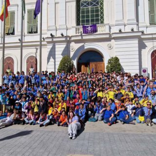 Los scouts portuenses celebran el Día del Fundador con la lectura del manifiesto en la Plaza Isaac Peral Los scouts portuenses celebran el Día del Fundador con la lectura del manifiesto en la Plaza Isaac Peral