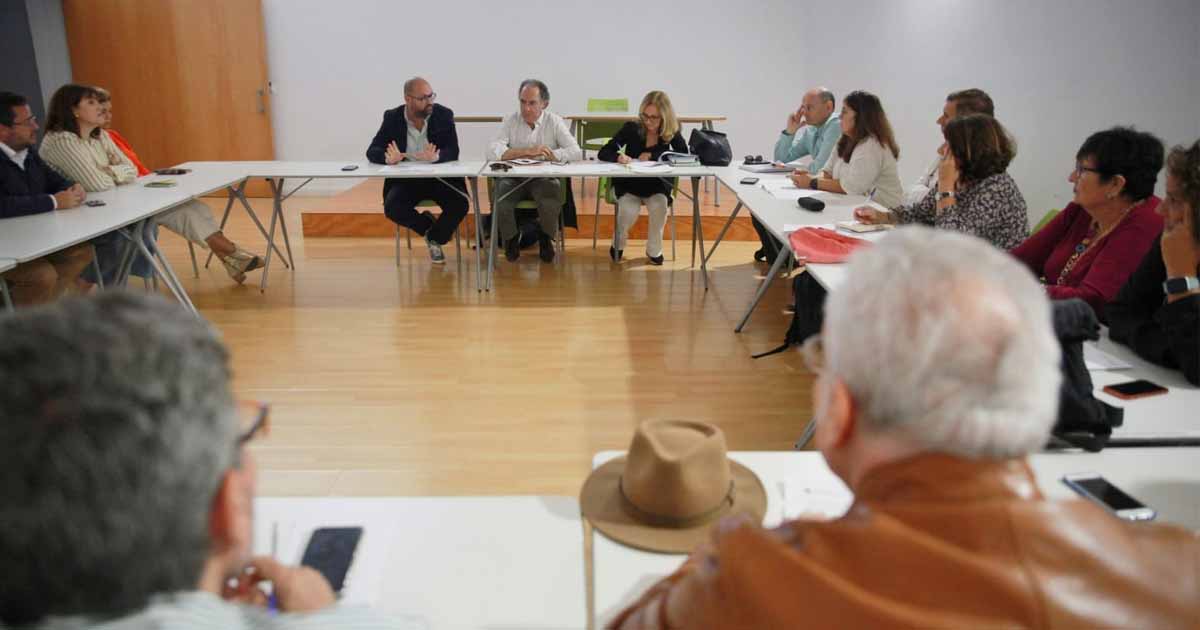 Los cambios en la RPT reorganizan áreas clave para mejorar la eficiencia municipal