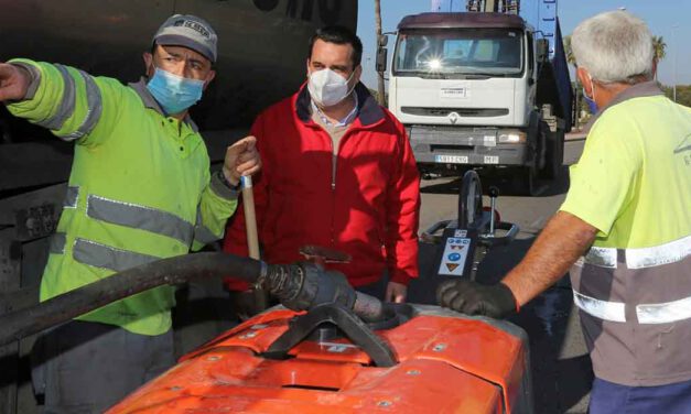 Reparados los socavones de un tramo de la antigua N-IV en la Avenida de Valdelagrana