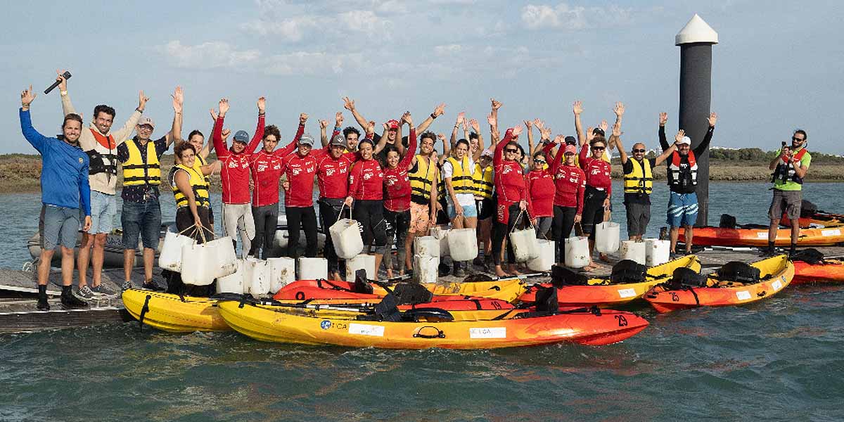 El Puerto declara la guerra a los microplásticos en sus aguas