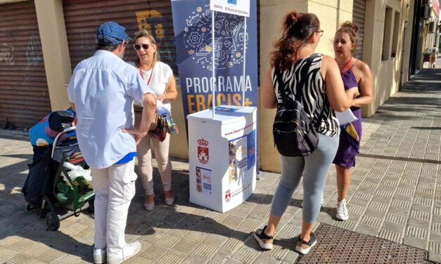 Un stand informativo acercará la Estrategia ERACIS+ a la ciudadanía en la Plaza de la Uva Palomino