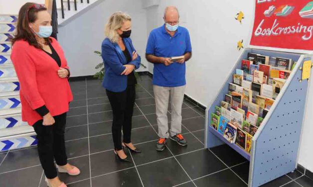 Cultura anima a los portuenses a participar en la “suelta” de libros de la biblioteca