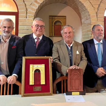 El Club Taurino El Rabo abre su ciclo de tertulias con lleno absoluto y José Murube como gran protagonista