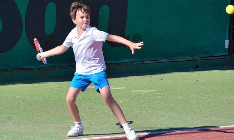 El joven portuense Louis D'Auzac se proclama campeón de Diputación de Tenis