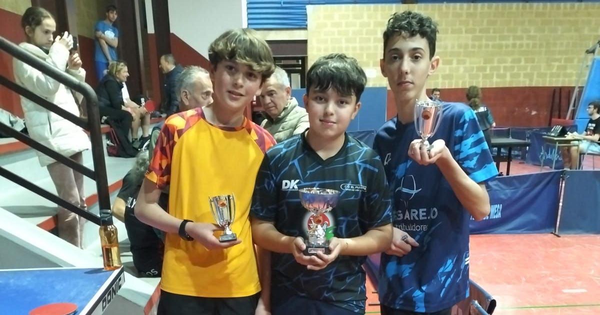 El tenis de mesa base portuense brilla con un pleno en el podio provincial