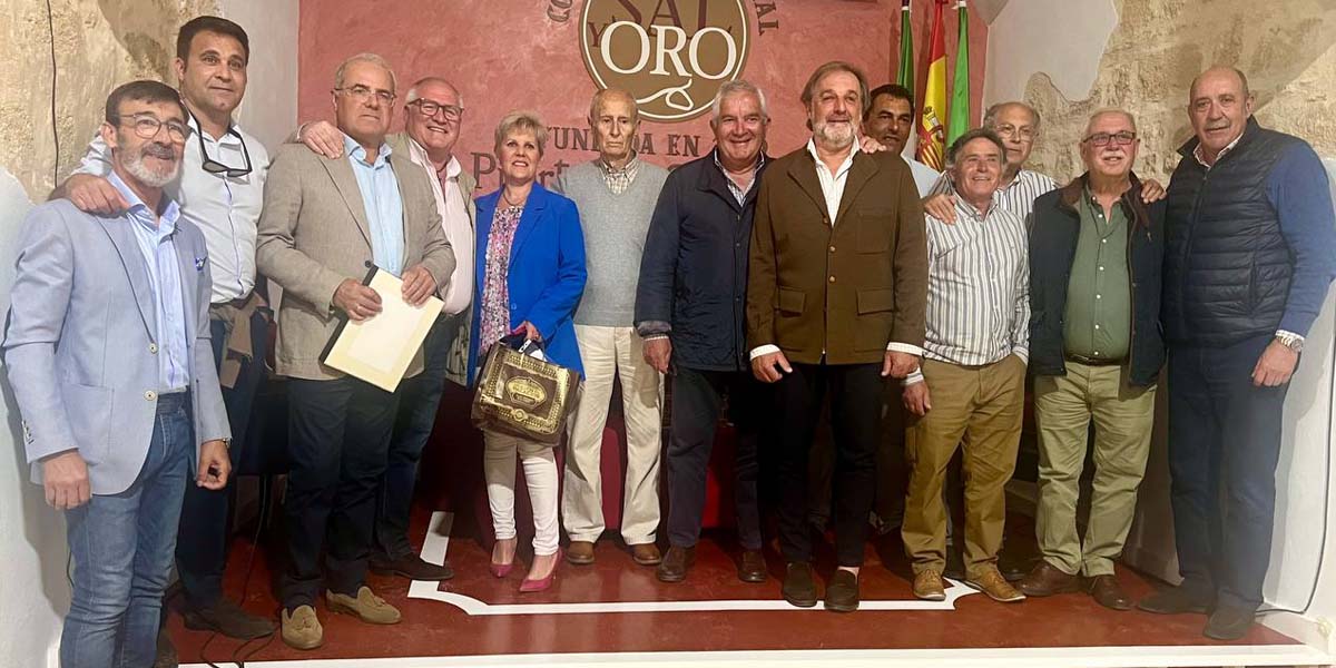 Arranca el ciclo de tertulias taurinas “De Sal y Oro” en los bodegones de la Plaza Real