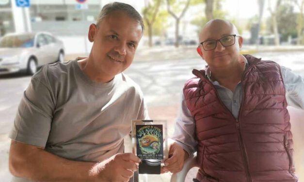 "Titi", tercero en la prueba del Circuito Nacional de Parasurfing disputada en Zahara