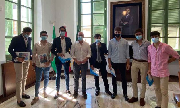 Beardo reconoce la valentía y el tesón del mundo del toro de El Puerto