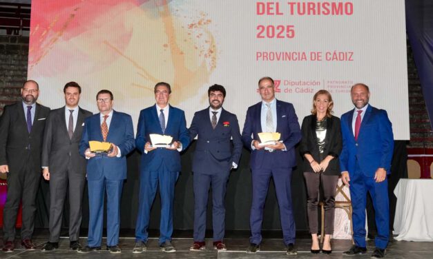 La Diputación de Cádiz lanza la plataforma turística ‘Cádiz Turismo Inteligente’ en la gala provincial del Día Mundial del Turismo