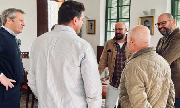 Urbaluz renovará por completo su red interior de agua tras un convenio que pone fin a 50 años de averías