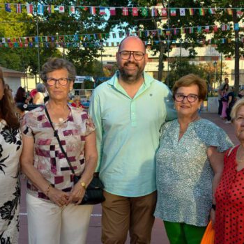 Los Milagros reúne a cientos de personas en su séptima Velada Multicultural