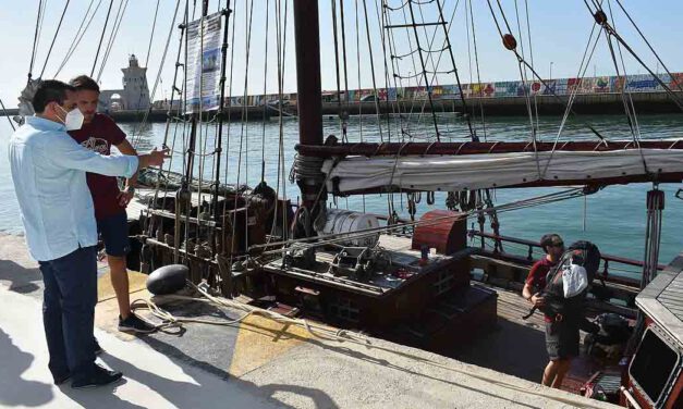 ‘Atyla’, un velero inspirado en el siglo XVIII para viajar por el mundo, se puede visitar en Puerto Sherry