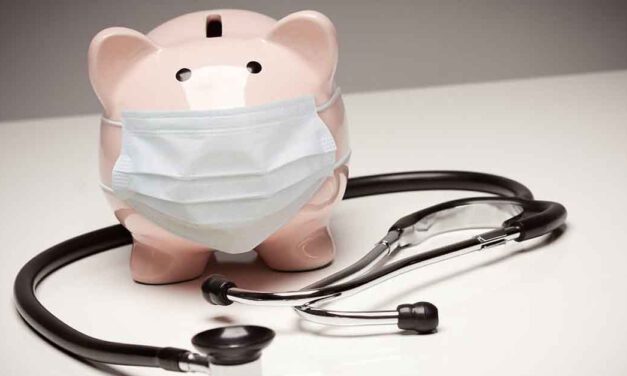 ¿Qué tiene prioridad, la salud o la economía?